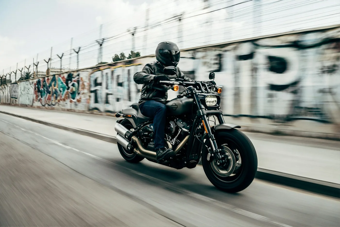 Moto com rastreamento